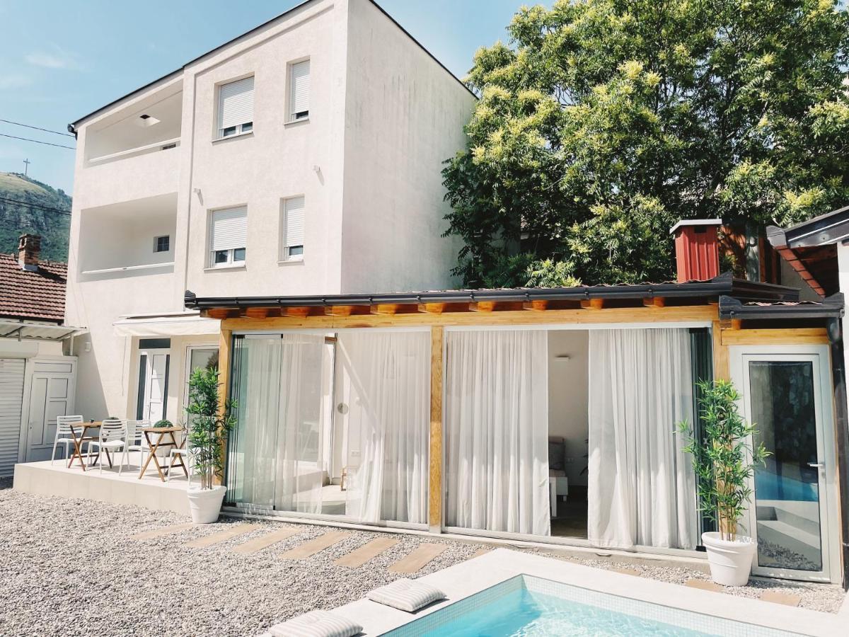 City Apartment One Mostar Bagian luar foto