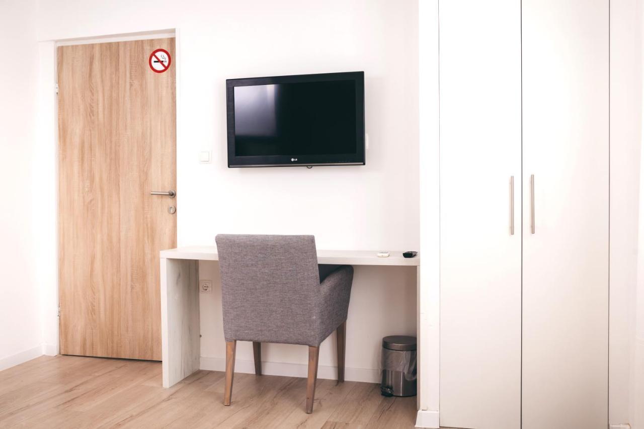 City Apartment One Mostar Bagian luar foto